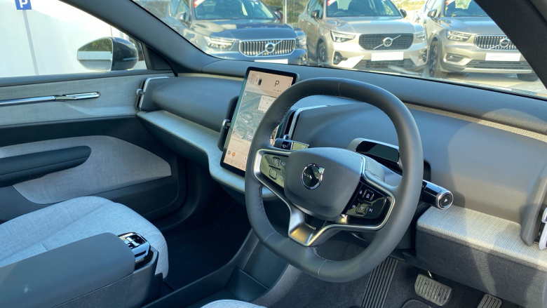 Volvo EX30 200kW SM Extended Range Ultra 69kWh 5dr Auto Electric Estate